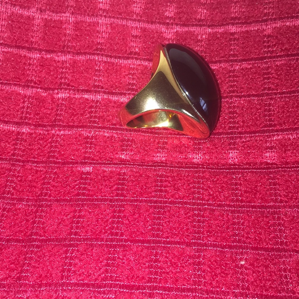 Ring - Picture 4 of 6